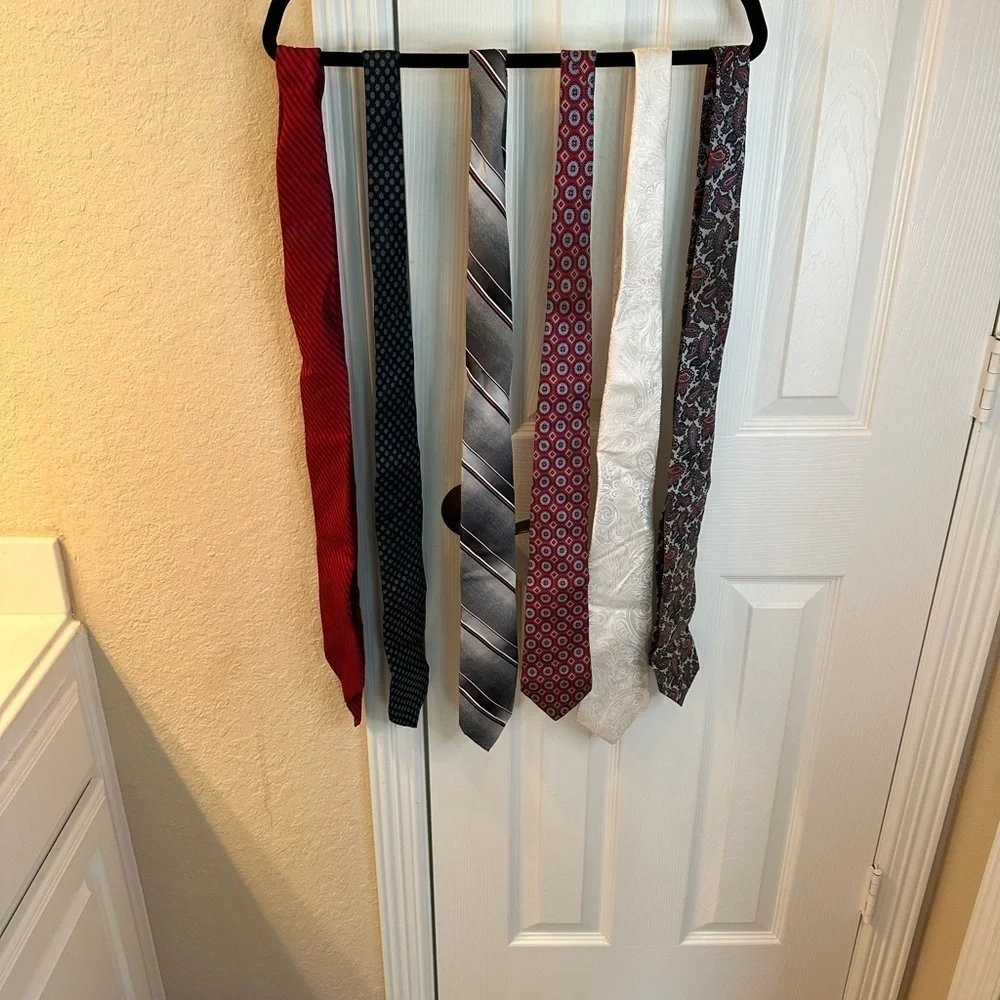 💜 3/$15 MEN’S ties 6 ties